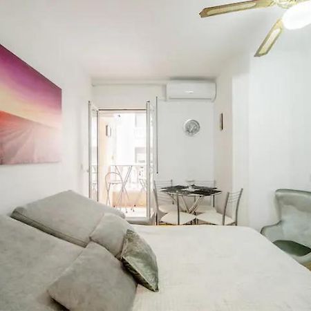 Apartamento Inteiro Acolhedor Perto Da Praia Torrevieja Ngoại thất bức ảnh