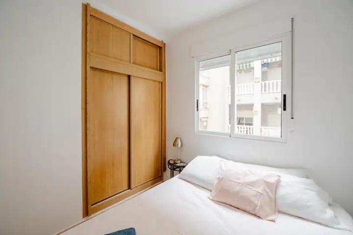 Apartamento Inteiro Acolhedor Perto Da Praia Torrevieja Ngoại thất bức ảnh